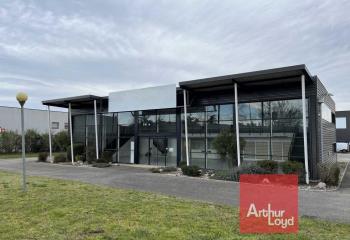 Location activité/entrepôt Pamiers (09100) - 1223 m²