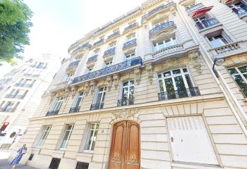 Location activité/entrepôt Paris 7 (75007) - 216 m²  à Paris 7 - 75007
