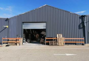 Location activité/entrepôt Redessan (30129) - 390 m²  à Redessan - 30129