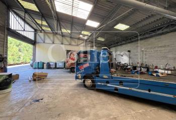 Location activité/entrepôt Rousset (13790) - 594 m²
