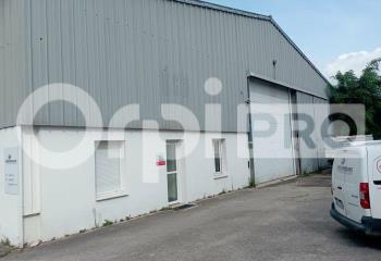 Location activité/entrepôt Saint-Brice-Courcelles (51370) - 490 m²