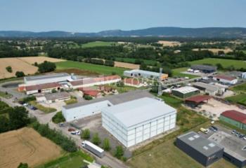 Locaux d'activités à louer - Proche A40 et Bourg-en-Bresse  à Saint-Étienne-du-Bois - 01370