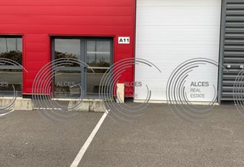 Location local d'activité - Parc sécurisé