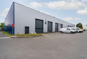 Local d'activité à louer - Proche autoroutes  à Saint-Ouen-l'Aumône - 95310