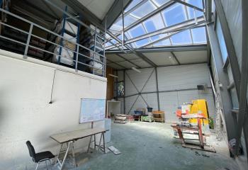 Location entrepôt - Proximité A6 et N104  à Saint-Pierre-du-Perray - 91280