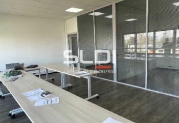 Location activité/entrepôt Saint-Quentin-Fallavier (38070) - 341 m²  à Saint-Quentin-Fallavier - 38070
