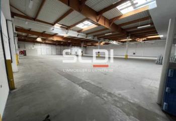 Location activité/entrepôt Saint-Quentin-Fallavier (38070) - 2560 m²  à Saint-Quentin-Fallavier - 38070