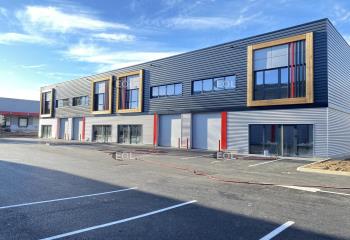 Location bâtiment d'activité - Proximité A43, A432, A46  à Saint-Quentin-Fallavier - 38070