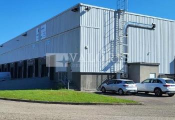 Location bâtiment logistique - Proche A43  à Saint-Quentin-Fallavier - 38070