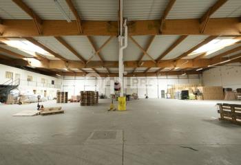 Location activité/entrepôt Saint-Quentin-Fallavier (38070) - 2080 m²  à Saint-Quentin-Fallavier - 38070