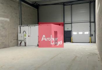 Location entrepôt - Proche A5, N6, N104  à Savigny-le-Temple - 77176