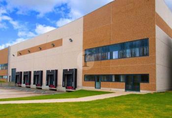 Location activité/entrepôt Seclin (59113) - 4398 m²  à Seclin - 59113