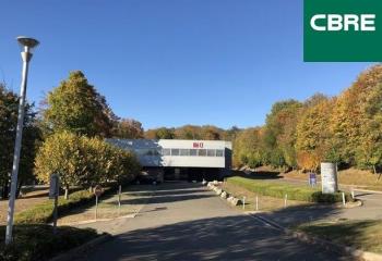 Local d'activité et bureaux à louer - Proximité A36 et bus