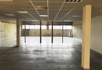 Location entrepôt - Proximité A104 et RER A  à Torcy - 77200