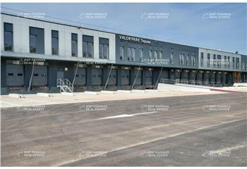 Location activité/entrepôt Trappes (78190) - 2753 m²  à Trappes - 78190