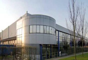 Location entrepôt - Proximité aéroport Roissy CDG et autoroutes A1/A3  à Tremblay-en-France - 93290