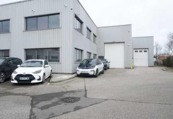 Location activité/entrepôt Vaulx-en-Velin (69120) - 716 m²  à Vaulx-en-Velin - 69120