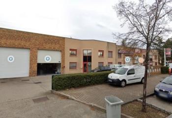 Local d'activité à louer - Parc République III  à Vénissieux - 69200