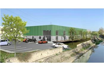 Local d'activité à louer - Accès autoroute  à Villefranche-sur-Saône - 69400