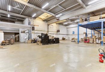 Location entrepôt - Proche Paris et autoroutes A6a/A6b  à Villejuif - 94800