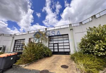 Location activité/entrepôt Villejust (91140) - 245 m²