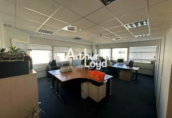 Location bureaux aménagés - Accès camions 19T