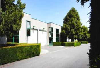 Location local d'activité - Proximité Francilienne  à Villepinte - 93420