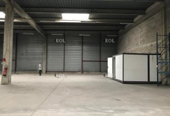Local d'activité à louer - Proximité D20 et A7  à Vitrolles - 13127