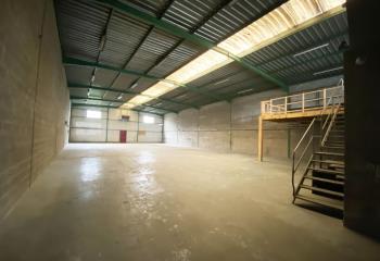 Location entrepôt - Proximité A6 et A10  à Wissous - 91320