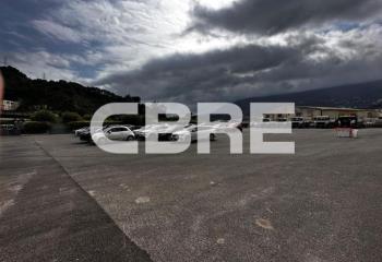 Terrain logistique à louer - accès rapide Nice  à Castagniers - 06670