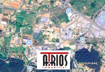 Location terrain Hyères (83400) - 3000 m²  à Hyères - 83400