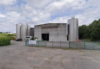 Vente bâtiment, proche départementales 731 et 150  à Angeac-Champagne - 16130