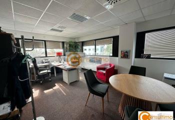 Vente bureaux - Proche sortie 25