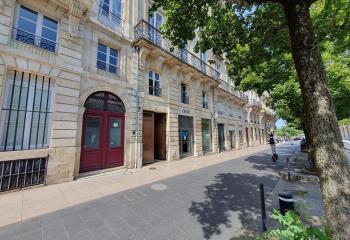 Vente bureaux hyper centre, proche Grand Théâtre et quais  à Bordeaux - 33000
