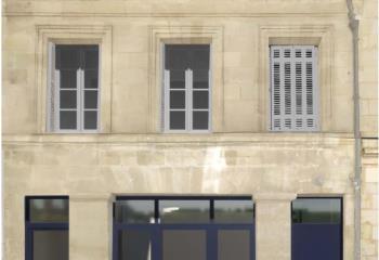 Vente bureaux - Proche gare et quais, tramway et bus  à Bordeaux - 33000