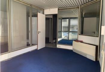 Vente bureaux Boulogne Nord, proche transports et vitrine en rez-de-chaussée  à Boulogne-Billancourt - 92100