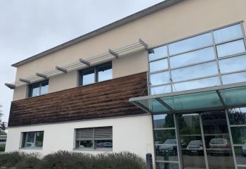 Vente bureau - Proche autoroute A40 et bus  à Bourg-en-Bresse - 01000