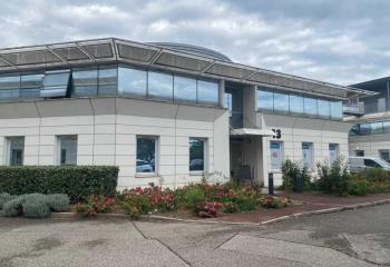 Vente bureaux - Proche A43, périphérique et tramways T2 et T5  à Bron - 69500