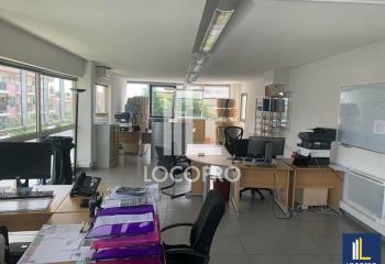 Achat bureaux - proche du bord de mer - train - A8  à Cagnes-sur-Mer - 06800