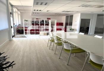 Vente bureaux, proche centre commercial Polygone Riviera