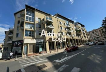 Vente bureaux La Bocca, centre-ville, proche gare routière et parking  à Cannes - 06150