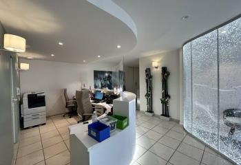 Bureau à vendre entre ville proche toutes commodités  à Chalon-sur-Saône - 71100