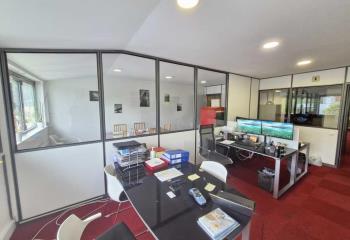 Bureau à vendre Champs-sur-Marne (77420) - 77 m²  à Champs-sur-Marne - 77420