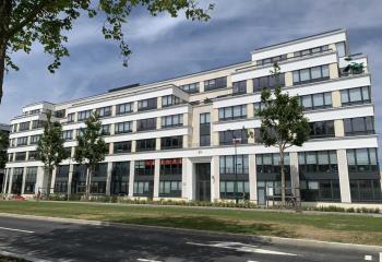 Vente bureaux - Proche RER A et autoroute A4  à Chessy - 77700
