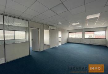 Bureaux à vendre proche A10/A6/A126 et RER C  à Chilly-Mazarin - 91380