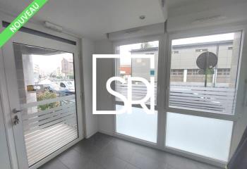 Vente bureaux - Proche bus et voies vertes  à Clermont-Ferrand - 63000