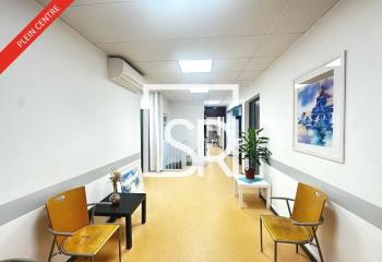 Vente bureaux centre-ville, proche transports et axes routiers  à Clermont-Ferrand - 63000