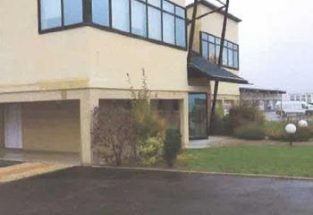 Vente bureaux - Proche A1, Roissy et Paris  à Crépy-en-Valois - 60800