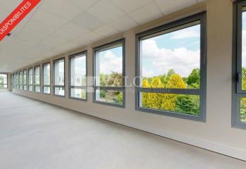 Vente bureaux - Proche RN6, A6, Gare Perrache, Gare Part-Dieu et Aéroport Saint Exupéry  à Dardilly - 69570