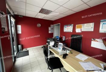 Bureau à vendre à - Zone commerciale - Belle visibilité  à Domloup - 35410